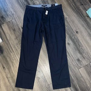 NWT mens Tommy Hilfigure dress pants